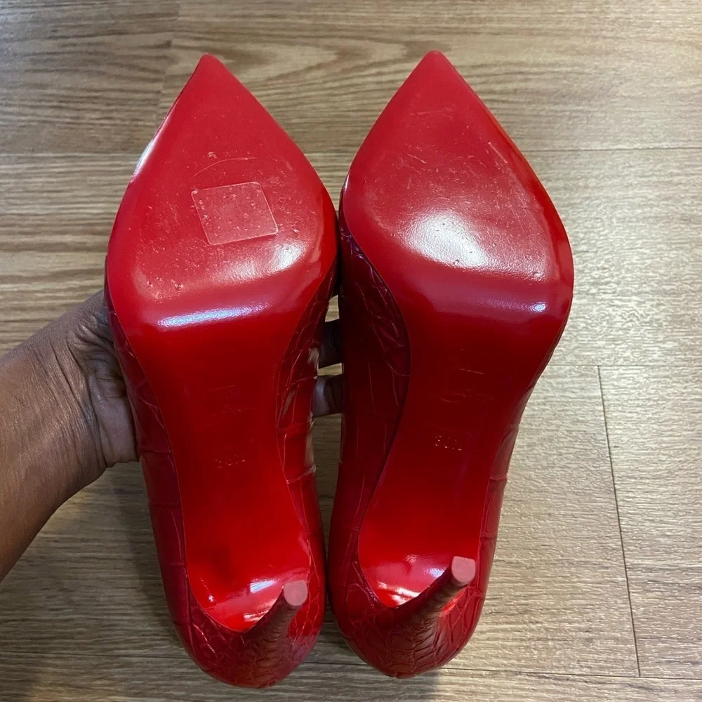 Christian Louboutin pigalle follies pumps